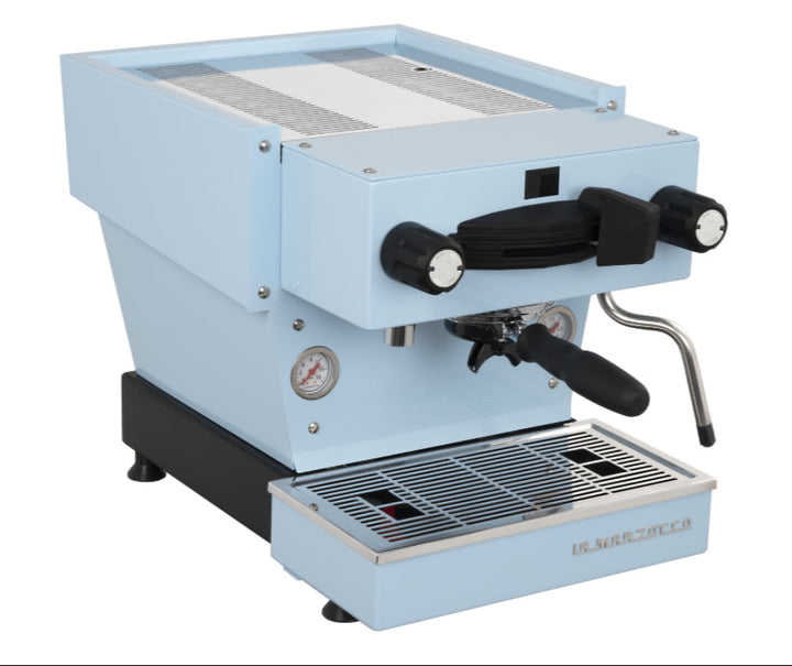 La Marzocco Linea Mini R in Blu – Vista Laterale – Coffee Coaching Club 5