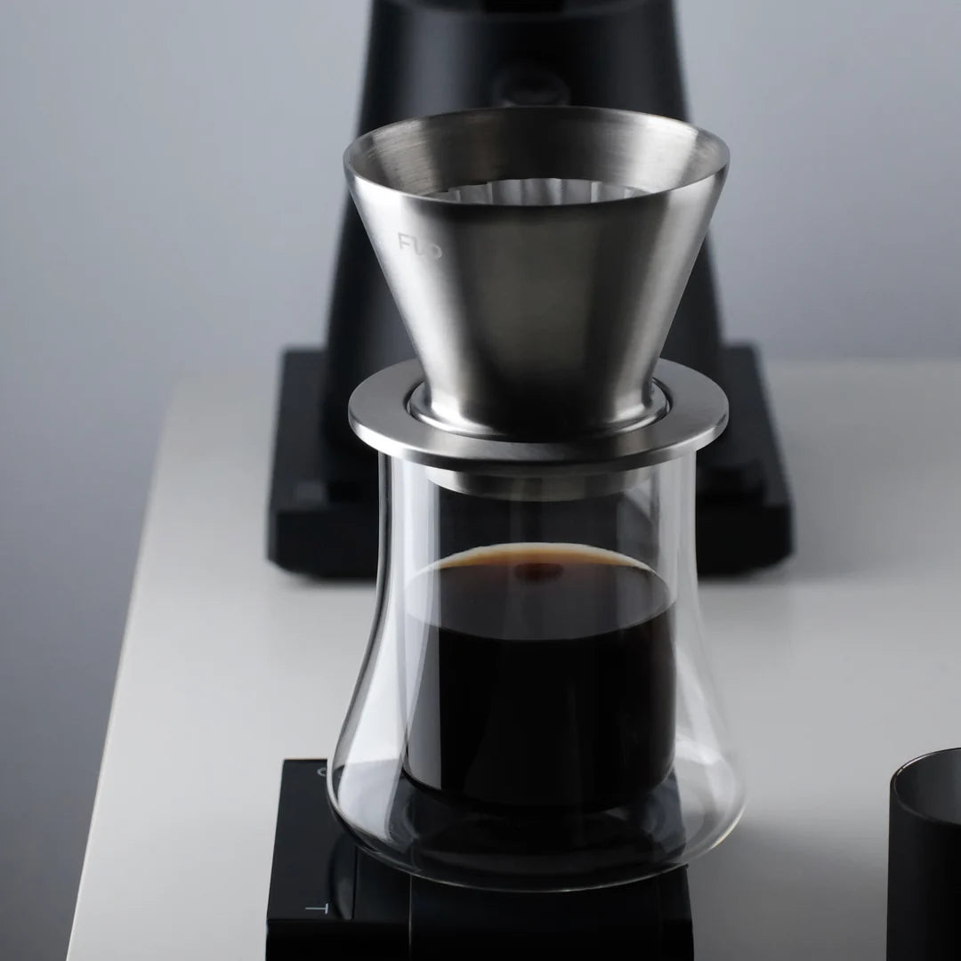 Varia FLO 0.4L Glass Server Detailansicht – Coffee Coaching Club 5