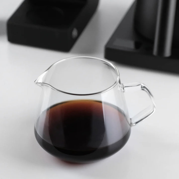 Varia FLO Glass Server 0.6L Detailansicht – Coffee Coaching Club 6