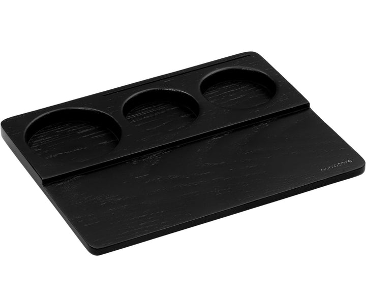 Normcore Wood Tamping Mat black oak surface – Coffee Coaching Club 4