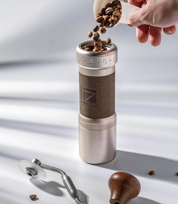 1Zpresso K-Ultra Moinho de Café Manual Prata - Coffee Coaching Club