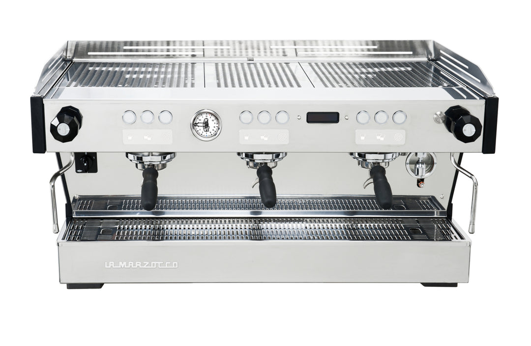 La Marzocco Linea PB X AV 3 grupos – vista lateral – Coffee Coaching Club 2