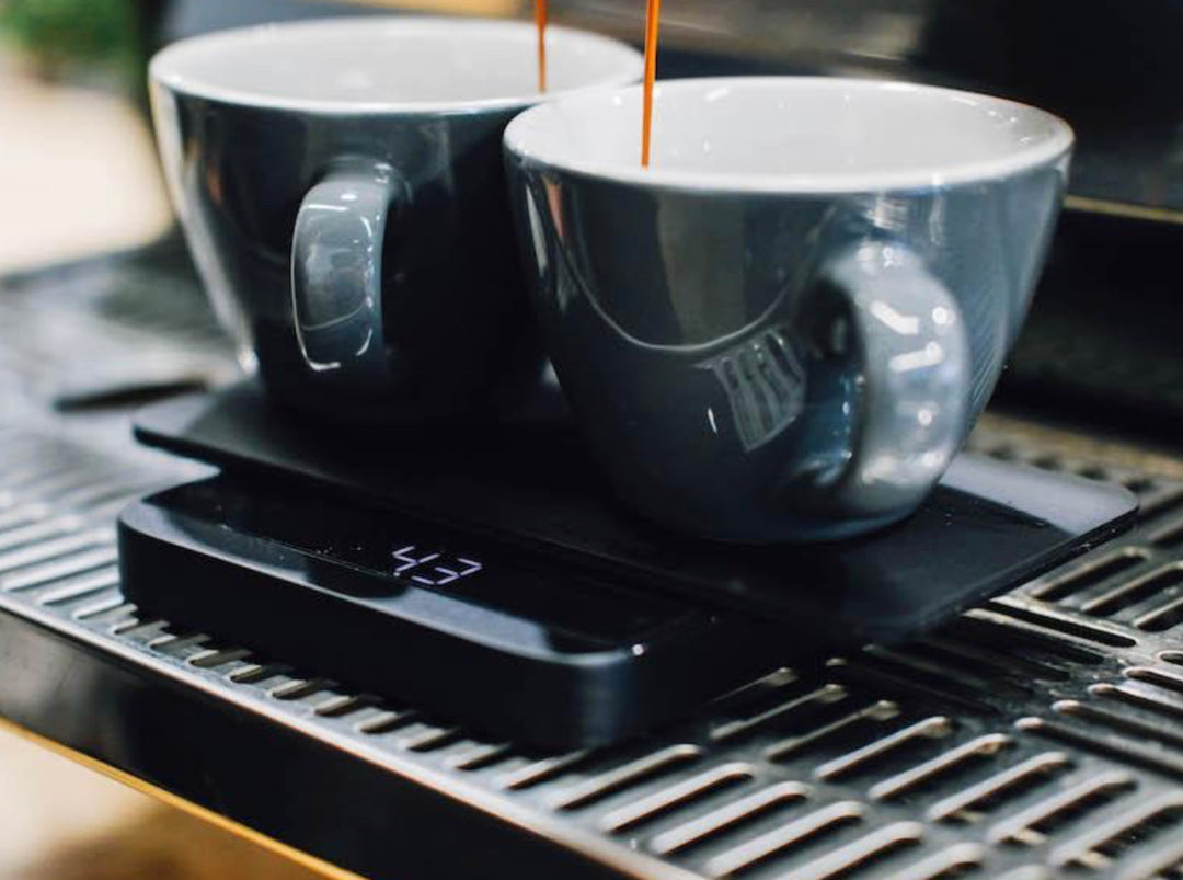 Plateau de pesée Acaia Lunar noir mat avec mousse EVA – Coffee Coaching Club 4