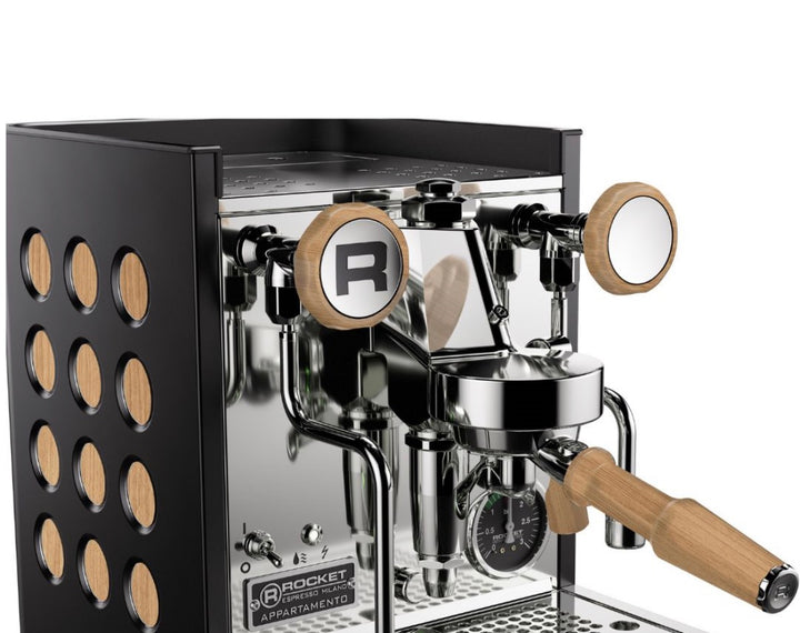 Rocket Appartamento TCA mit Holzelementen Zweikreiser-Espressomaschine – Coffee Coaching Club 1