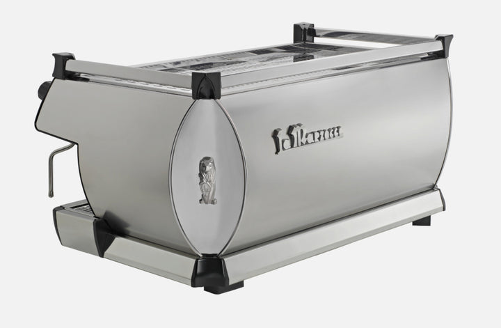La Marzocco GB5 AV de 3 grupos – vista lateral – Coffee Coaching Club 2