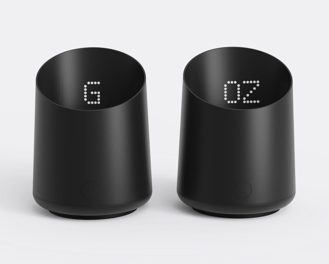 Subminimal Subscale dosing cup with built-in scale - Coffee Coaching Club