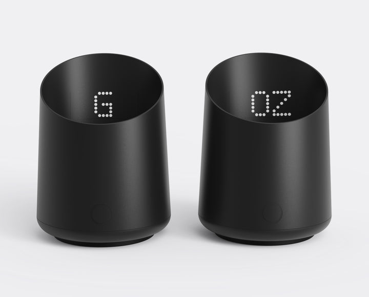 Subminimal Subscale dosing cup with built-in scale - Coffee Coaching Club