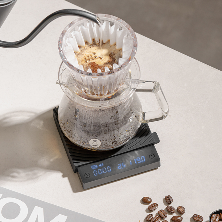 Timemore Black Mirror Basic Mini coffee scale - Coffee Coaching Club