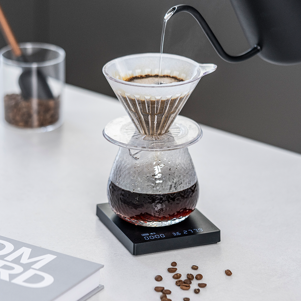 Timemore Black Mirror Basic Mini coffee scale - Coffee Coaching Club
