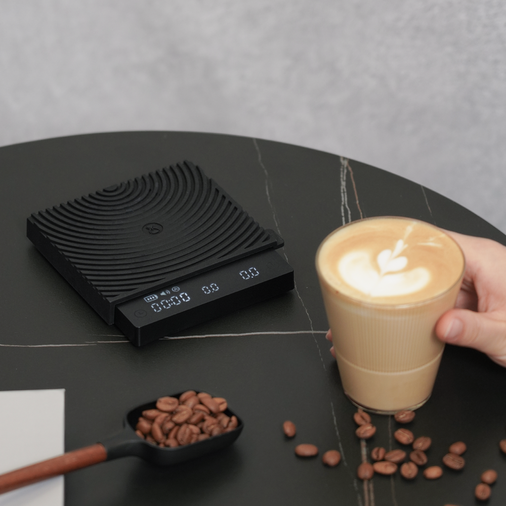 Timemore Black Mirror Basic Mini coffee scale - Coffee Coaching Club