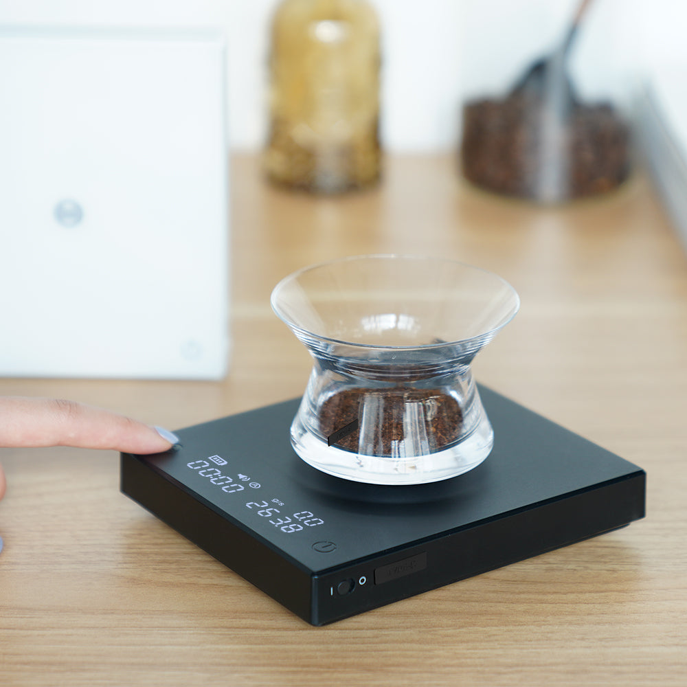 Timemore Black Mirror Basic 2 coffee scale - Coffee Coaching Club