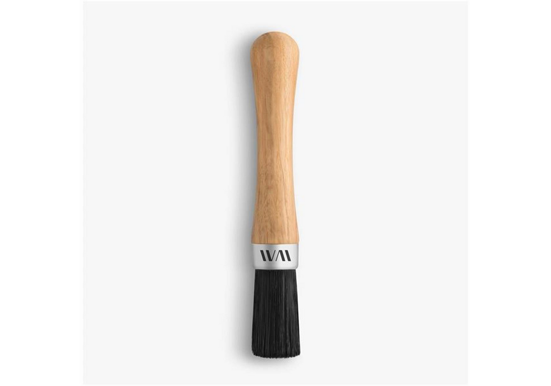 Wiedemann barista brush, oak - Coffee Coaching Club