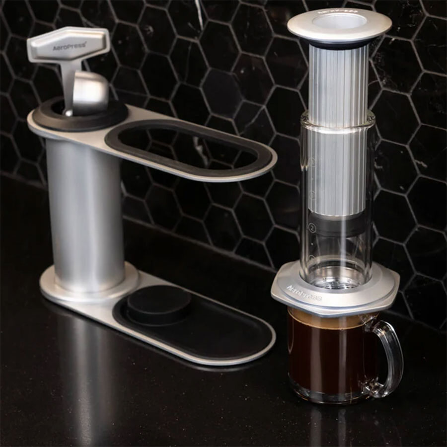 AeroPress Edelstahl-Organizer – Hochwertige Aufbewahrung für deine Kaffeestation - Coffee Coaching Club GmbH