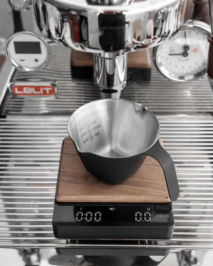 Normcore balance noyer écran avec poids – Coffee Coaching Club 4