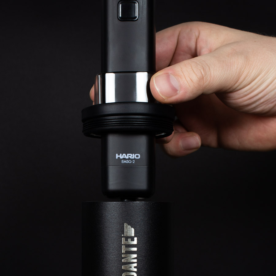 Hario Stick per macinacaffè mobili incl. adattatore Comandante - Coffee Coaching Club