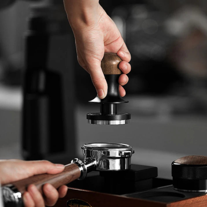 MHW-3BOMBER espresso tamper Flash 58.35 mm: perfect for consistent and precise extractions – Coffee Coaching Club