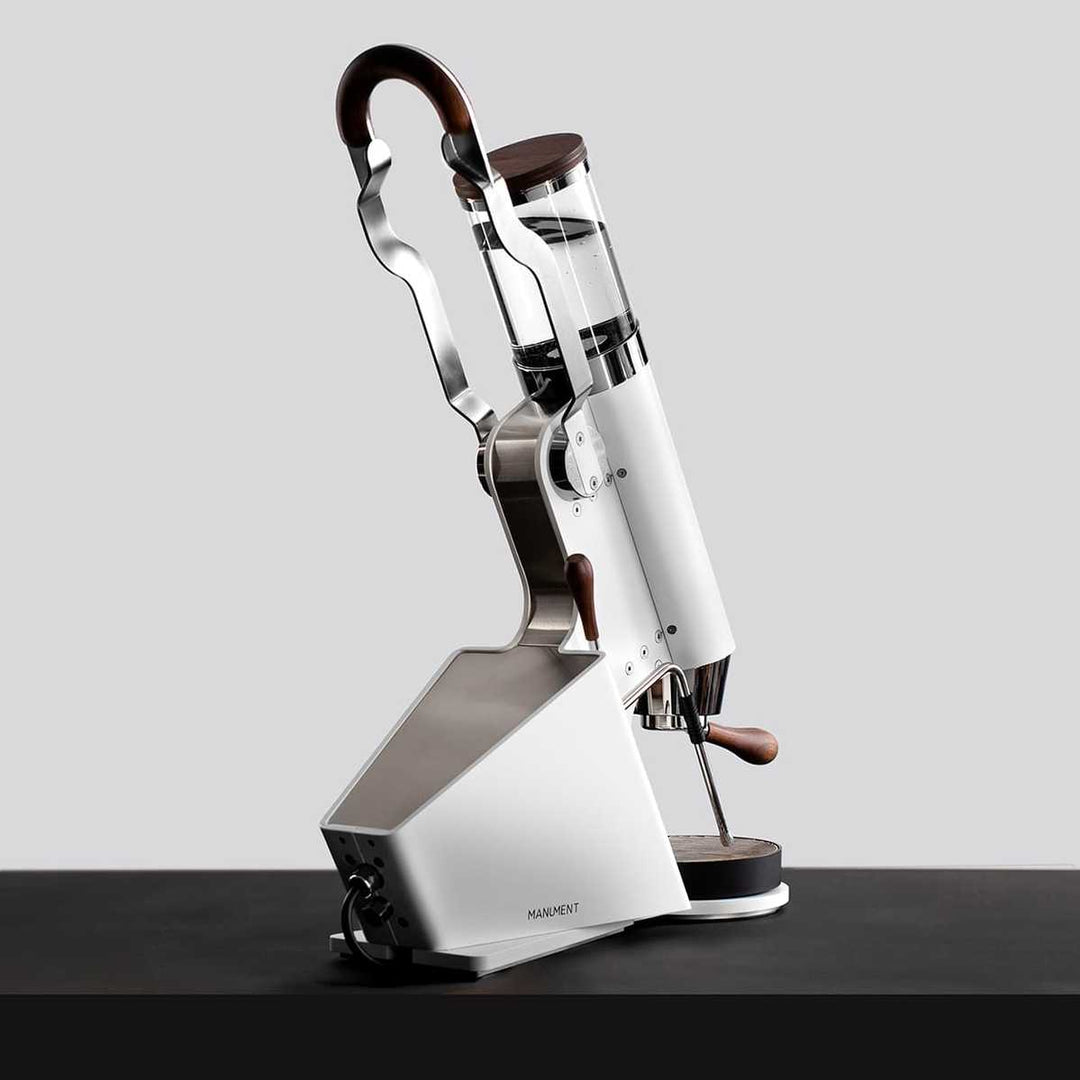 Manument la machine à espresso à levier professionnelle ultime – blanc – Coffee Coaching Club