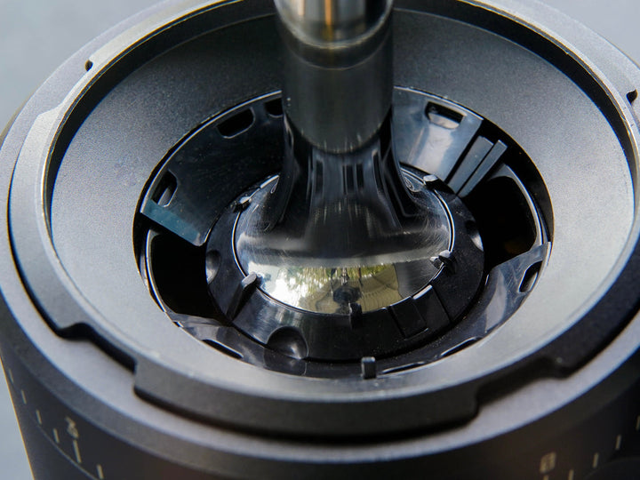 Weber Workshops Bean Feeder aberturas ajustáveis – Coffee Coaching Club 2