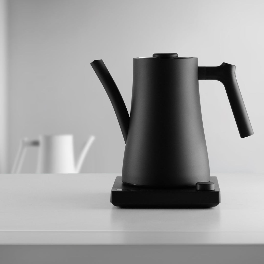 Varia AURA 1.5L Bouilloire Blanc – Coffee Coaching Club 4