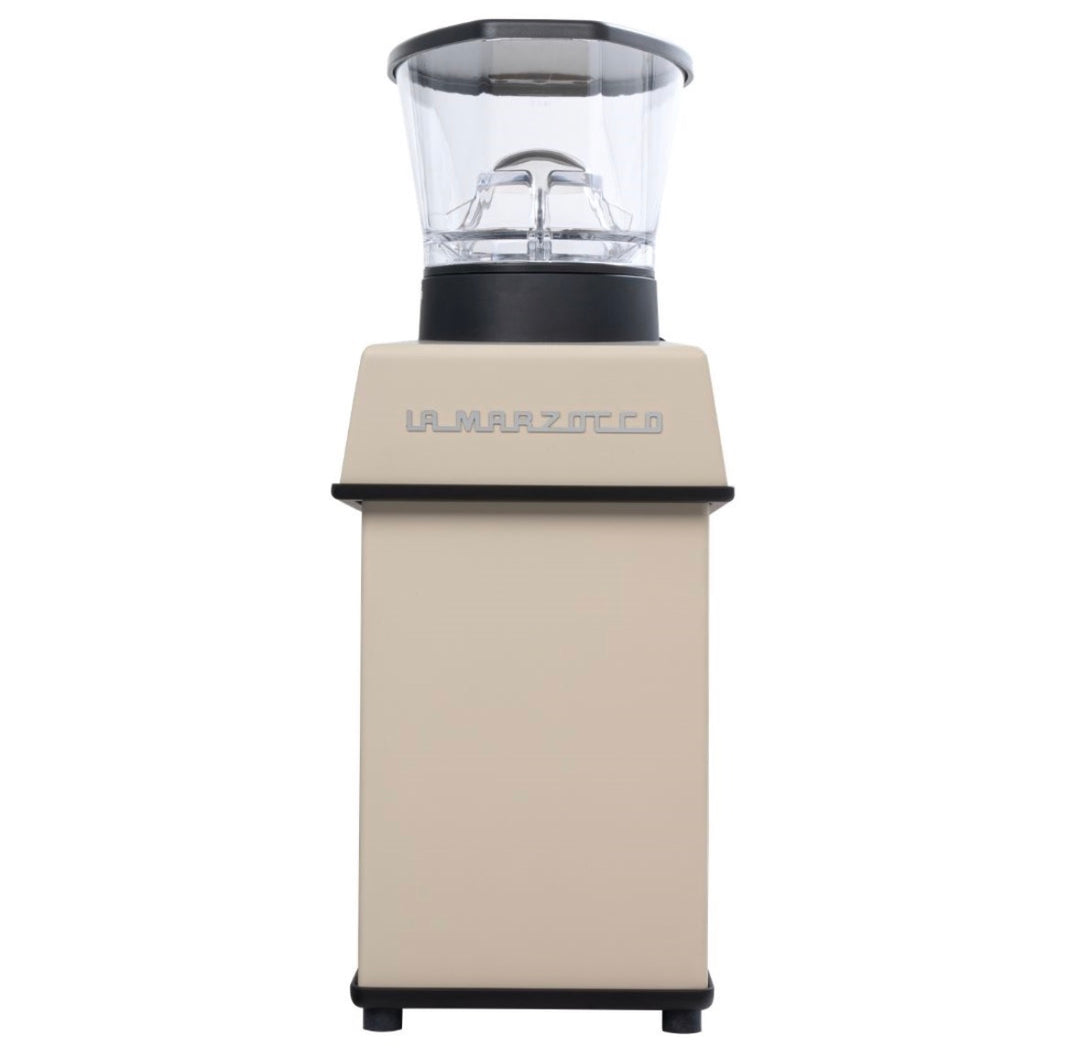 La Marzocco Pico in Weiss – Frontansicht – Coffee Coaching Club