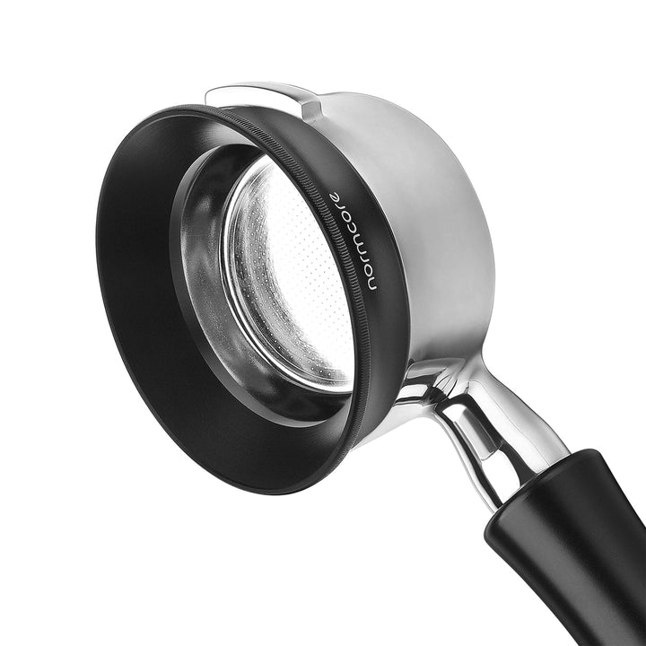 Normcore Premium Dosier Trichter magnetisch 58 mm seitliche Ansicht Coffee Coaching Club