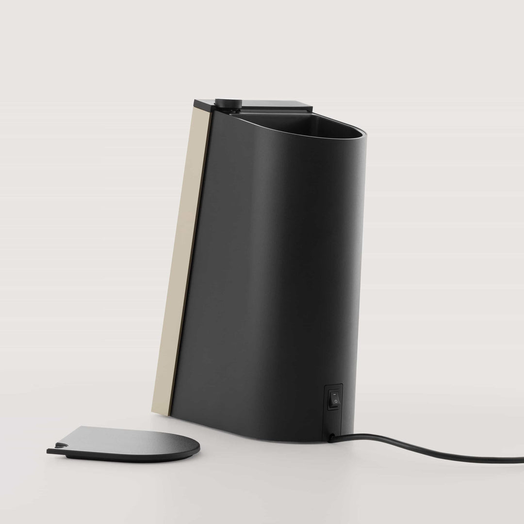 Ligre Siji Kaffeemühle mit Ligre Youn Espressomaschine in Silber Beige – Lifestyle-Pairing – Coffee Coaching Club