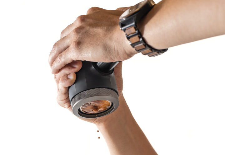 WACACO Picopresso, máquina de espresso portátil con funda - Negro - Coffee Coaching Club