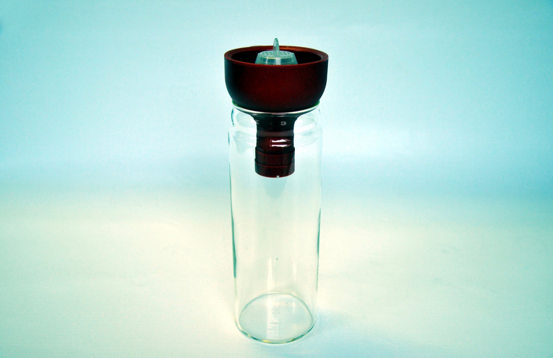 HARIO Filter-in Bottle - Verde oliva - Coffee Coaching Club